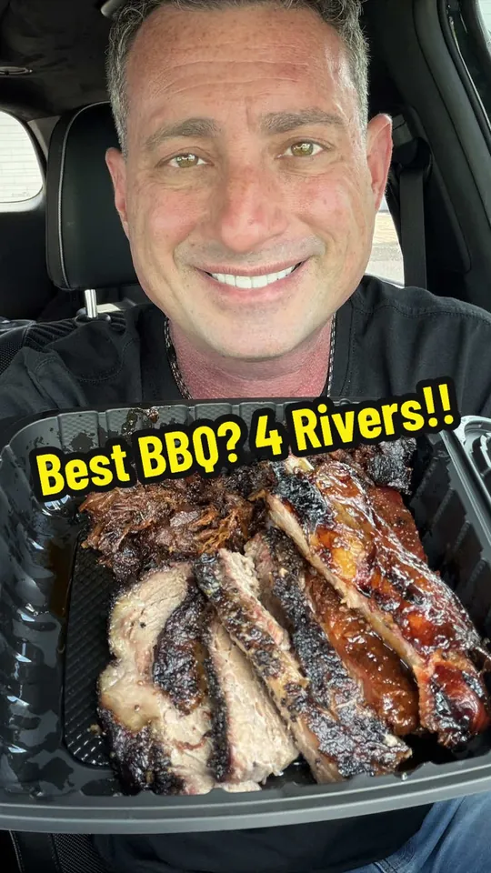 Brisket at 4 Rivers Smokehouse, Orlando