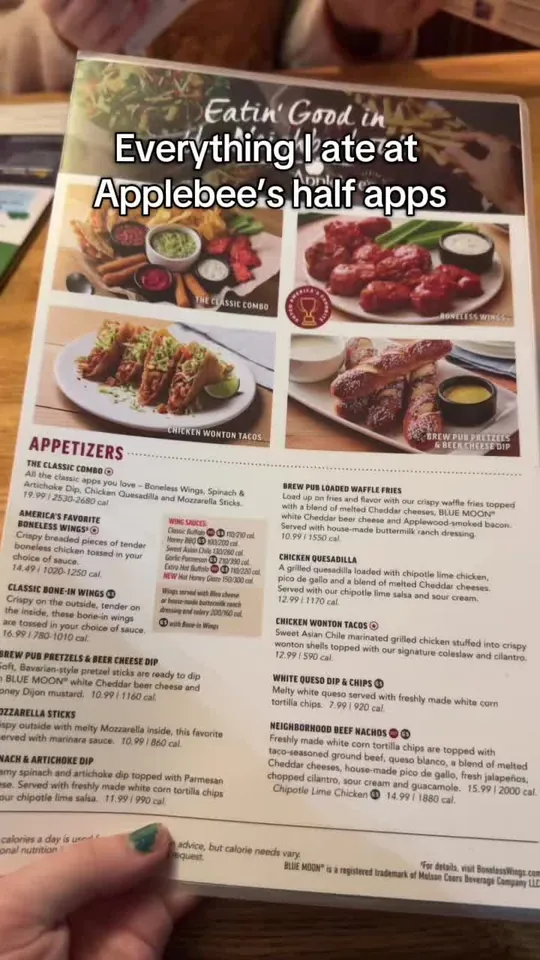 Wings at Applebee's Grill + Bar, Orlando