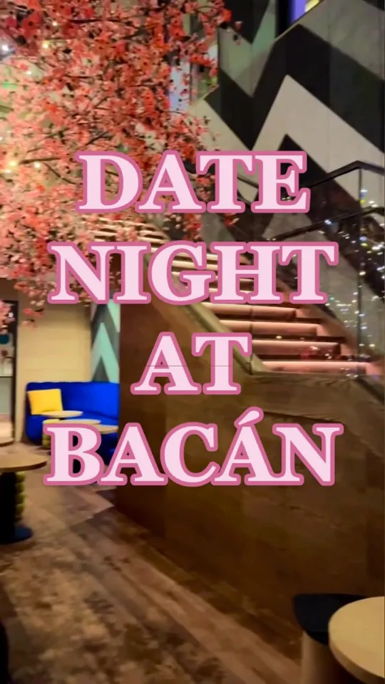 Video at Bacán, Orlando