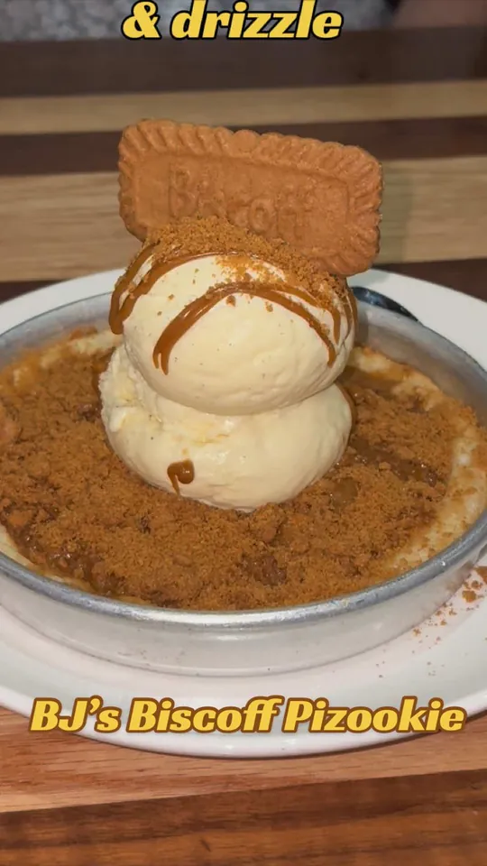 Dessert at BJ's Restaurant & Brewhouse, Orlando
