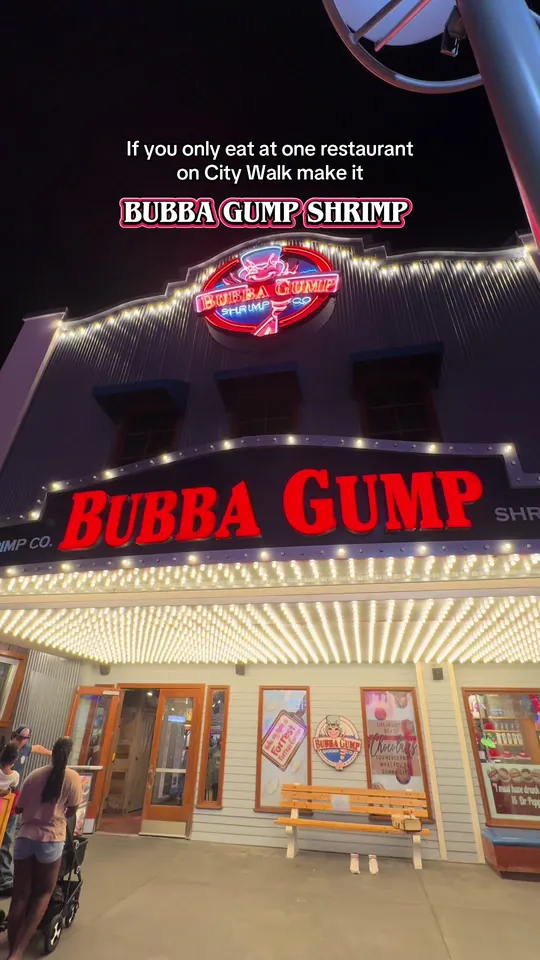 Video at Bubba Gump Shrimp Co., Orlando