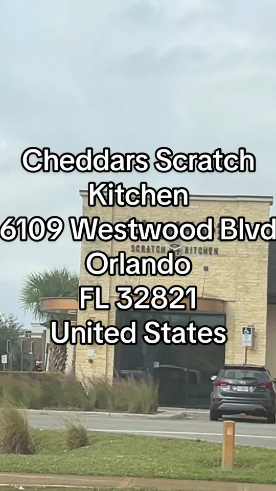 Chicken at Cheddar's Scratch Kitchen, Orlando