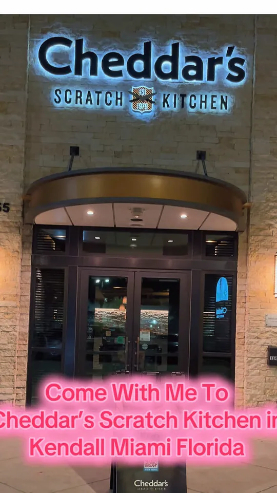 Video at Cheddar's Scratch Kitchen, Orlando