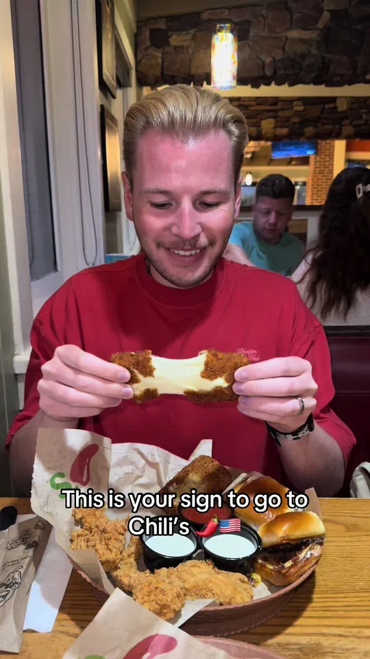 Video at Chili's Grill & Bar, Orlando