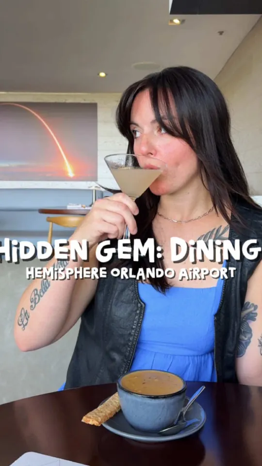 Cocktails at Hemisphere Restaurant, Orlando
