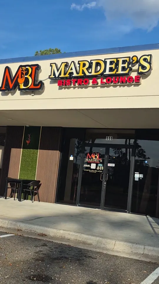 Video at Mardee's Bistro & Lounge, Orlando