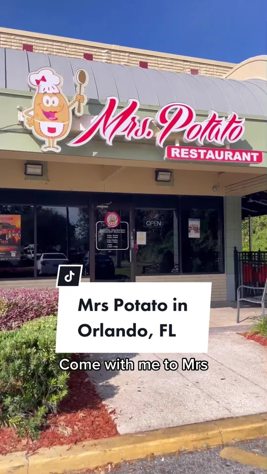 Chicken at Mrs. Potato Restaurant, Orlando