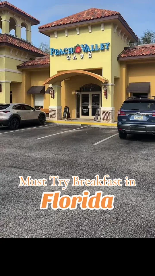 Breakfast at Peach Valley Cafe, Orlando
