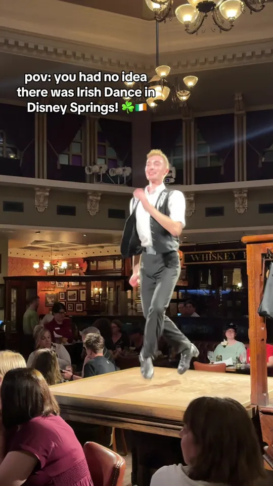 Video at Raglan Road Irish Pub, Orlando