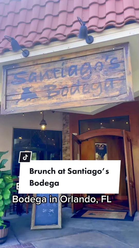 Video at Santiago's Bodega, Orlando