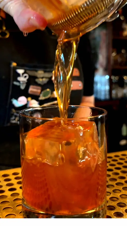 Cocktails at The Courtesy Bar, Orlando