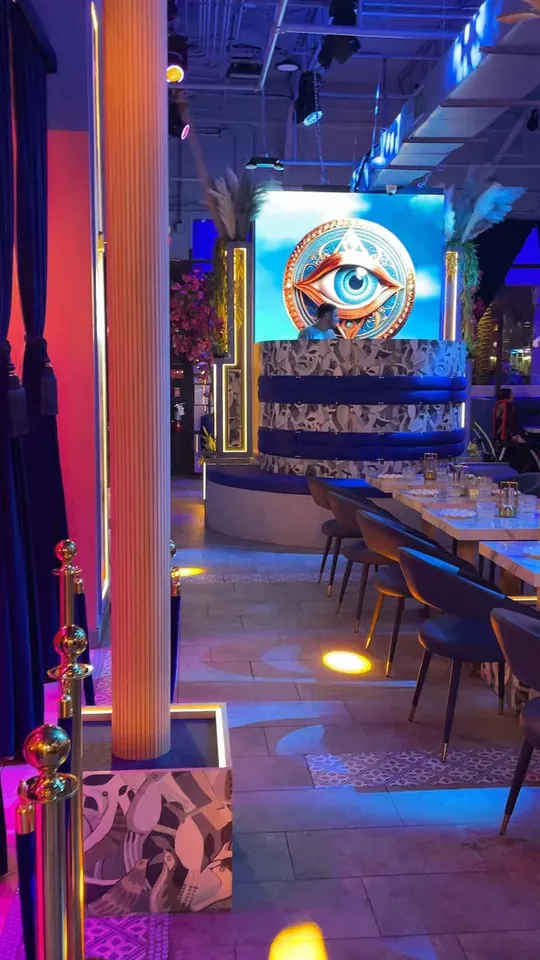 Video at The Eye Restaurant Lounge, Orlando