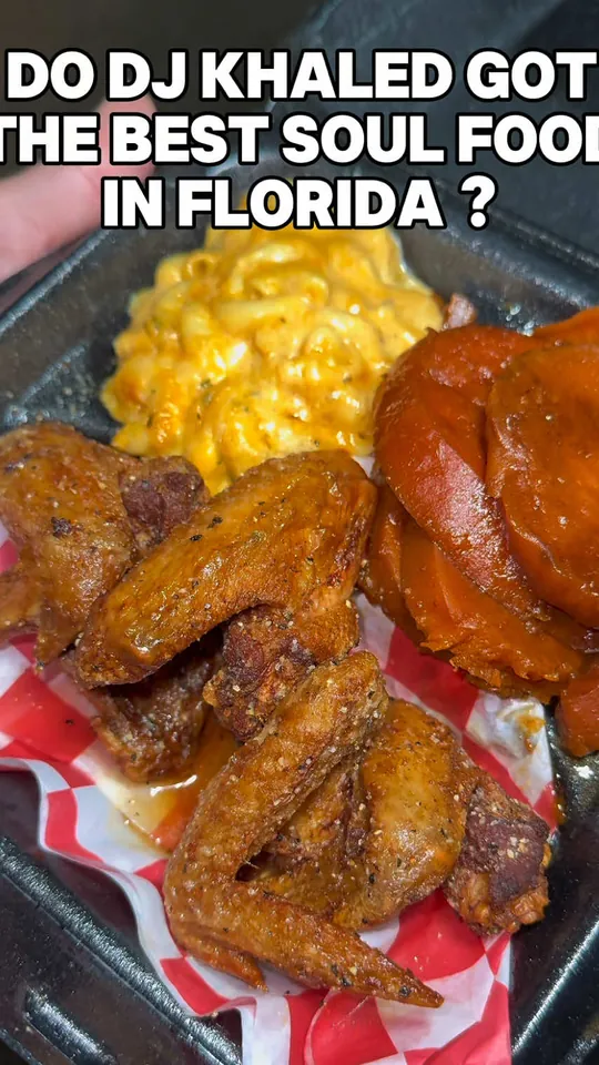 Wings at The Licking Orlando, Orlando
