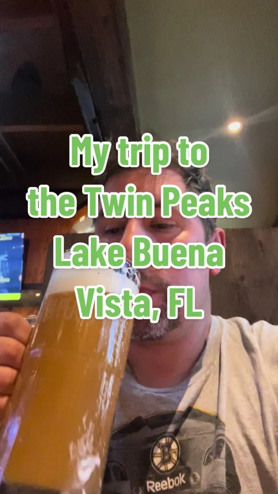 Beer at Twin Peaks - Orlando, Orlando