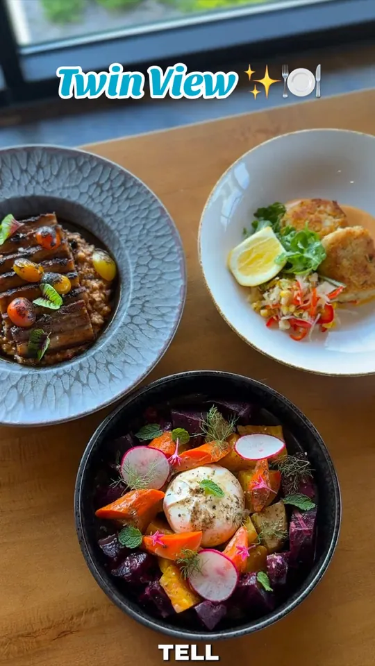Video at Twin View Restaurant at Evermore Resort, Orlando