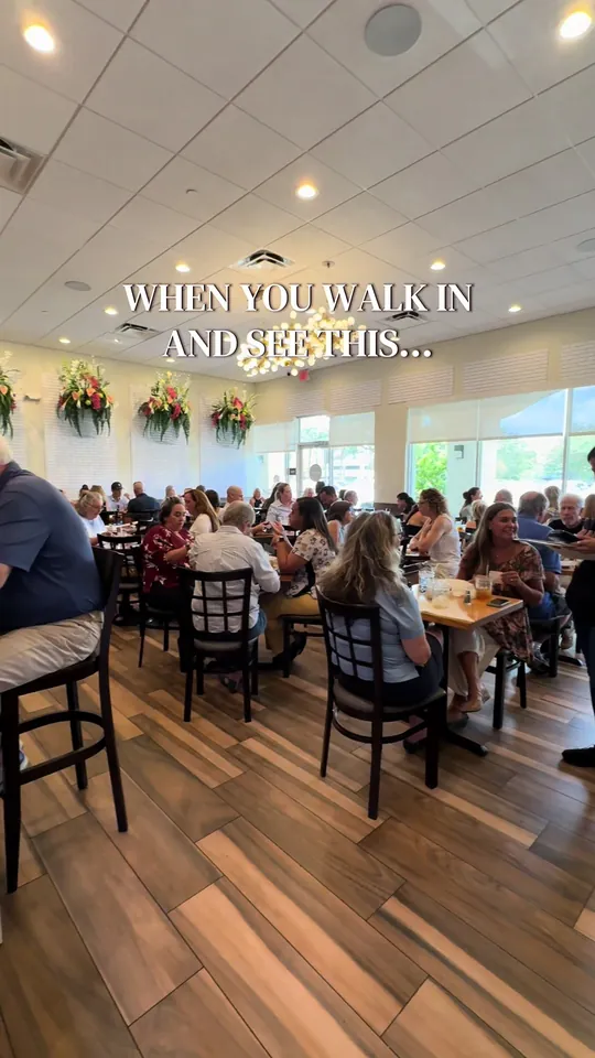 Video at Alaina's Cafe, Palm Beach Gardens