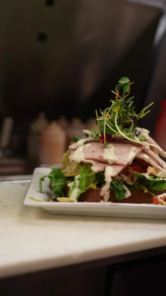 Video at Berry Fresh Cafe, Palm Beach Gardens