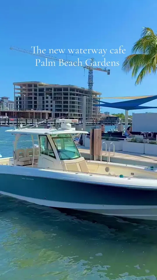 Video at The Waterway Cafe, Palm Beach Gardens