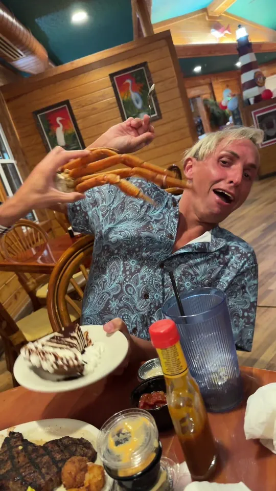 Seafood at Bayou Bill's Crab House, Panama City Beach – $7 on the menu