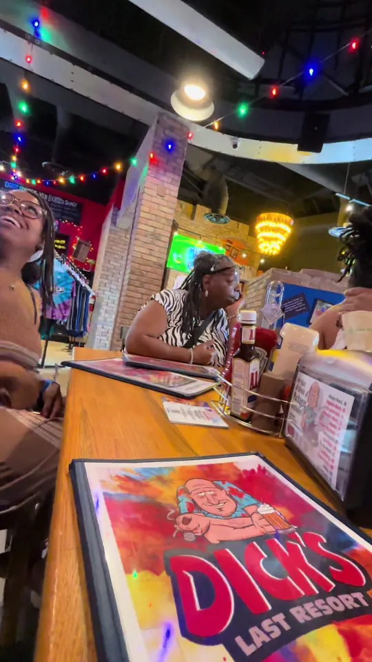 Video at Dick's Last Resort, Panama City Beach