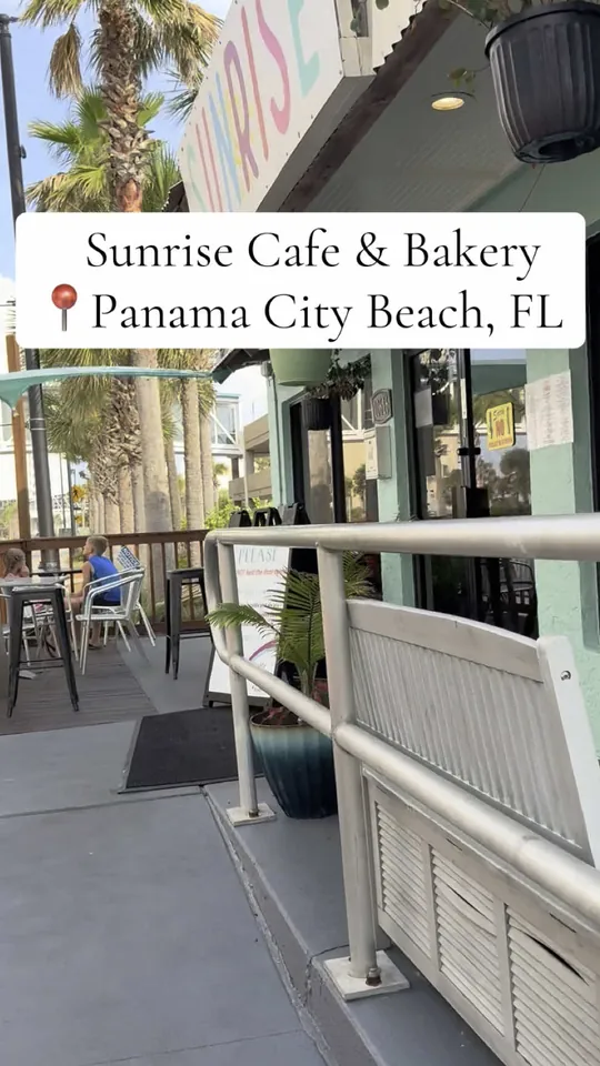 Breakfast at Sunrise Cafe & Bakery, Panama City Beach – $4 on the menu