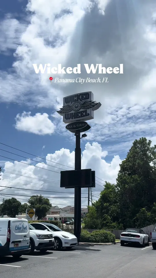 Burger at The Wicked Wheel, Panama City Beach – $9 on the menu