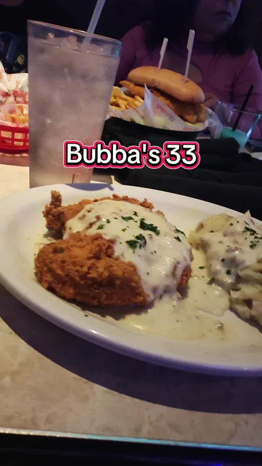 Video at Bubba's 33, Pensacola