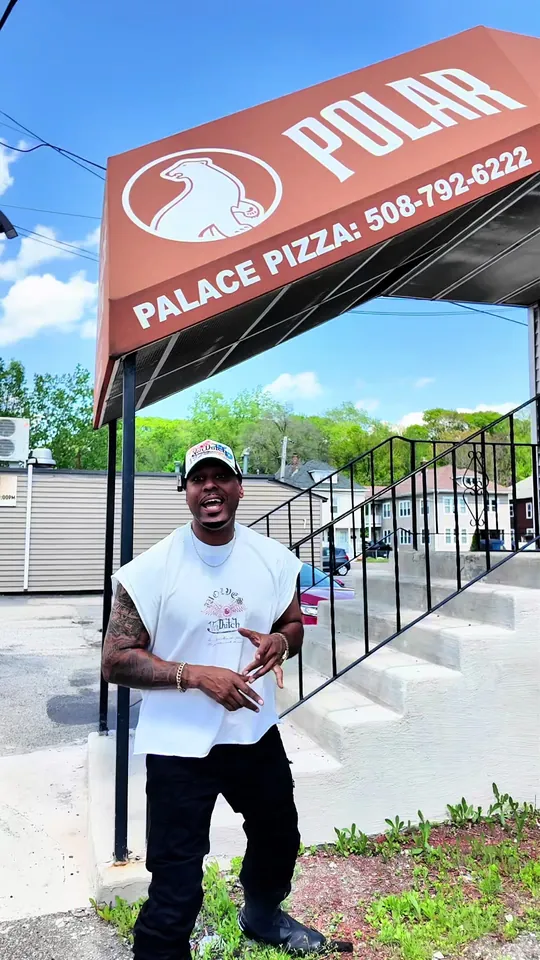 Pizza at Palace Cafe, Pensacola