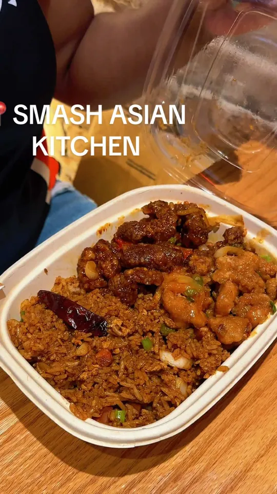 Chicken at Asian Kitchen, Sarasota