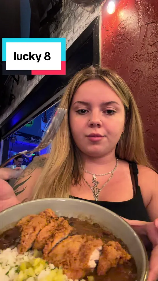 Video at Lucky 8, Sarasota