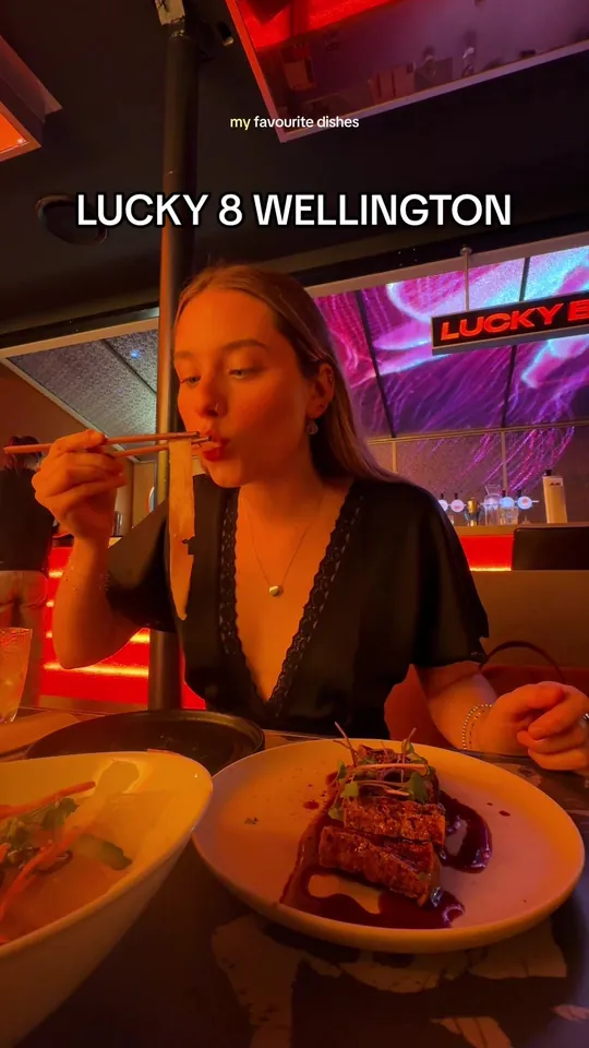 Video at Lucky 8, Sarasota