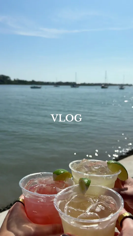 Cocktails at O'Leary's Tiki Bar & Grill, Sarasota