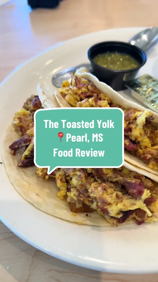 Breakfast at The Toasted Yolk Cafe, Sarasota