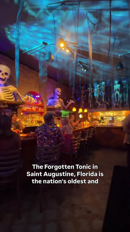 Cocktails at Forgotten Tonic, St. Augustine