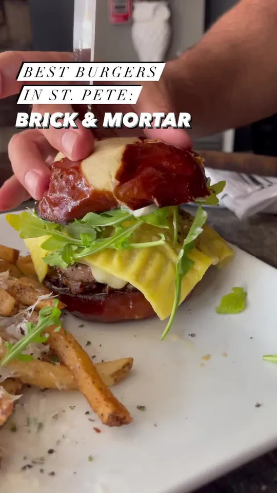 Burger at Brick & Mortar, St. Petersburg