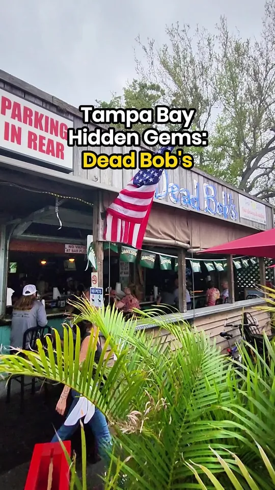 Burger at Dead Bobs, St. Petersburg – $10.47 on the menu