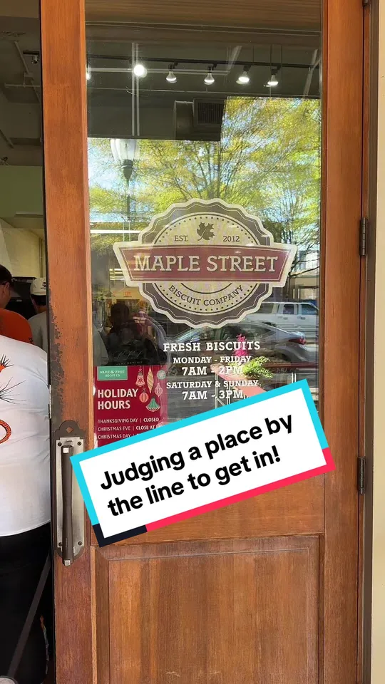 Video at Maple Street Biscuit Cafe, St. Petersburg