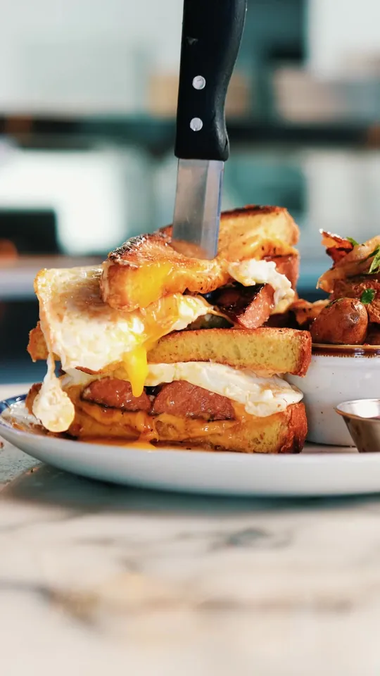 Brunch at Noble Crust, St. Petersburg – $8 on the menu