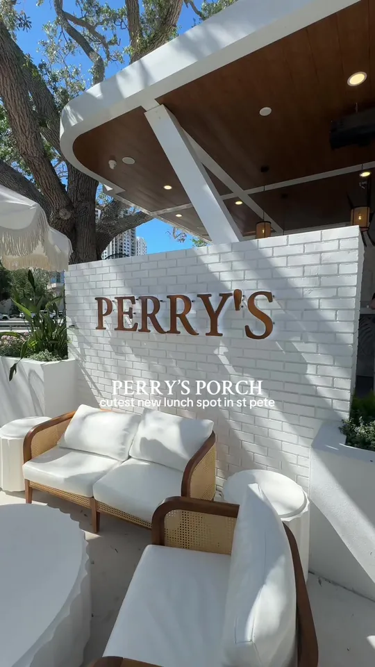 Coffee at Perry's Porch, St. Petersburg – $4 on the menu