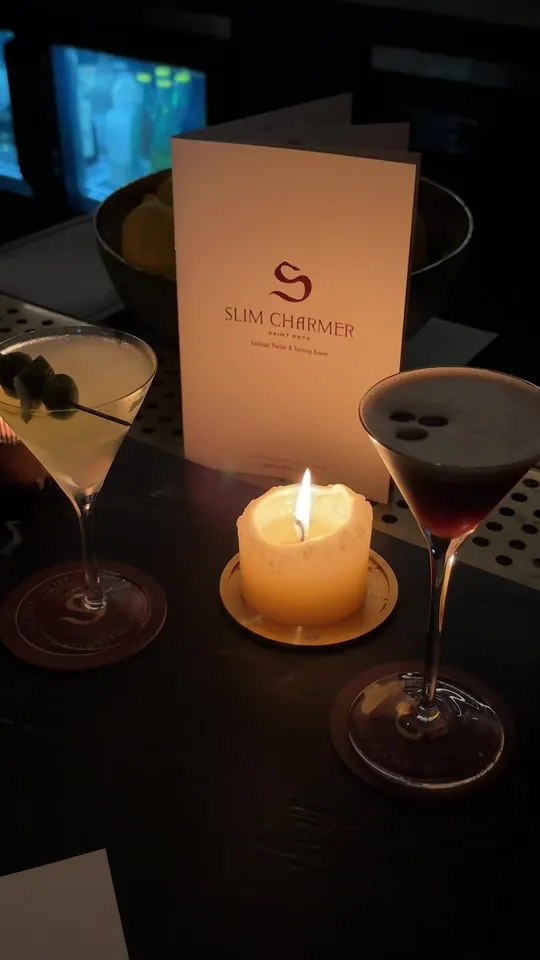 Video at Slim Charmer, St. Petersburg