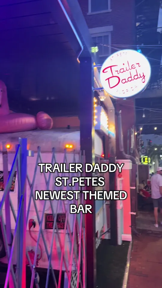 Video at Trailer Daddy, St. Petersburg