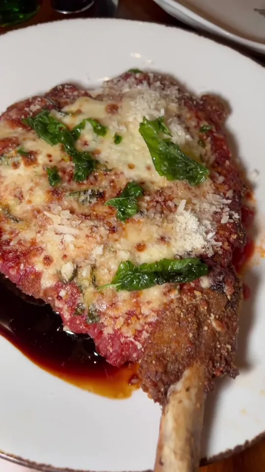 Video at Il Lusso, Tallahassee