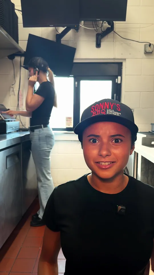 Video at Sonny's BBQ, Tallahassee