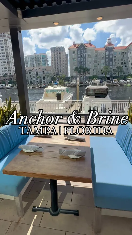 Cocktails at Anchor And Brine, Tampa