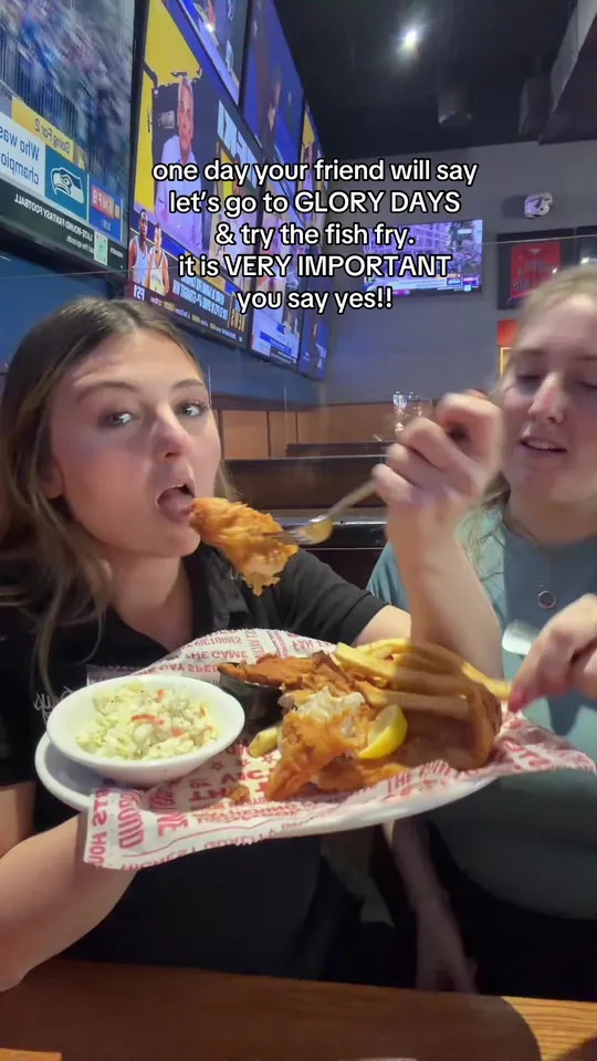 Video at Glory Days Grill, Tampa
