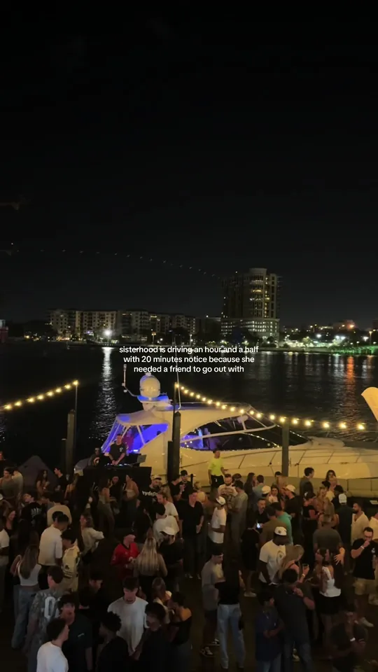Video at Lower Deck, Tampa