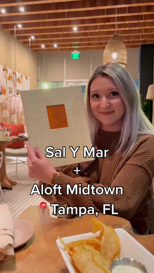Video at Sal Y Mar, Tampa