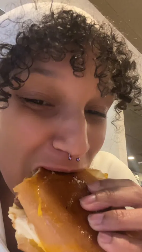 Video at Trip's Diner, Tampa