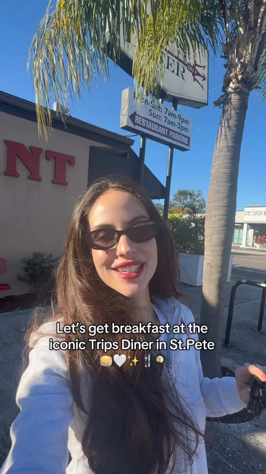 Breakfast at Trip's Diner, Tampa – $1.99 on the menu