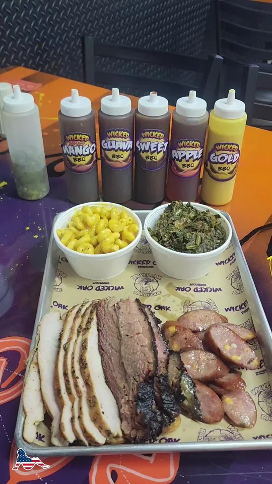 Video at Wicked Oak BarbeQue, Tampa